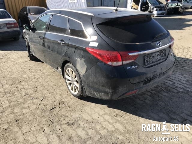 Hyundai i40 2012-2017 , Motorkode: D4FD, Girkassekode: 43000 24A30