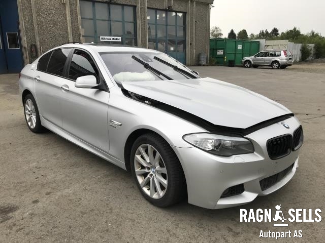 BMW 5-Serie 2010-2017 (F10/F11) (F10/F11), Motorkode: N47D20D, Girkassekode: GA8HP45Z-4WD