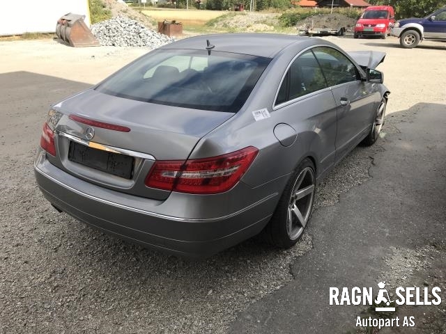 Mercedes E-Klasse, Coupe/Cab 2009-2013 (Fase 1) (C207) (C207), Motorkode: 27186030284376, Girkassekode: 72299707051836