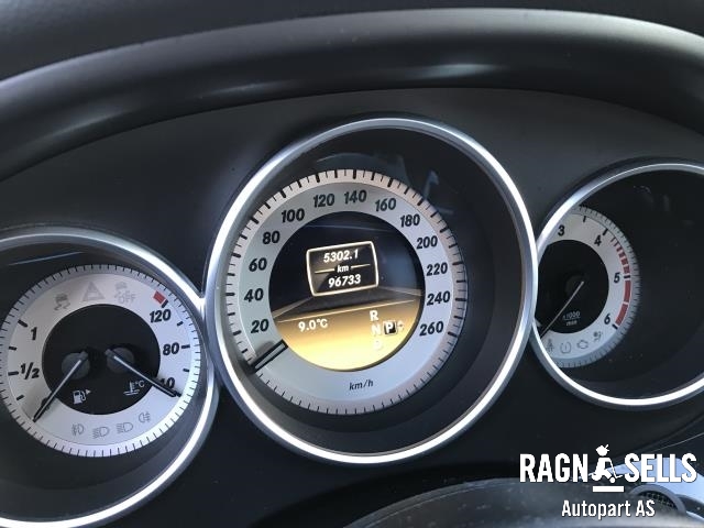 Mercedes CLS 2011-2017 (C218) (C218), Motorkode: 651924, Girkassekode: 72290803476722