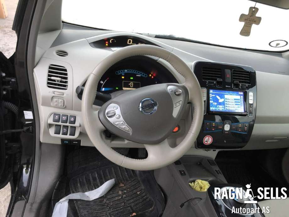 Nissan Leaf 2011-2017 (Type I) delebil , Motorkode: EM61, Girkassekode: 320103NA0B