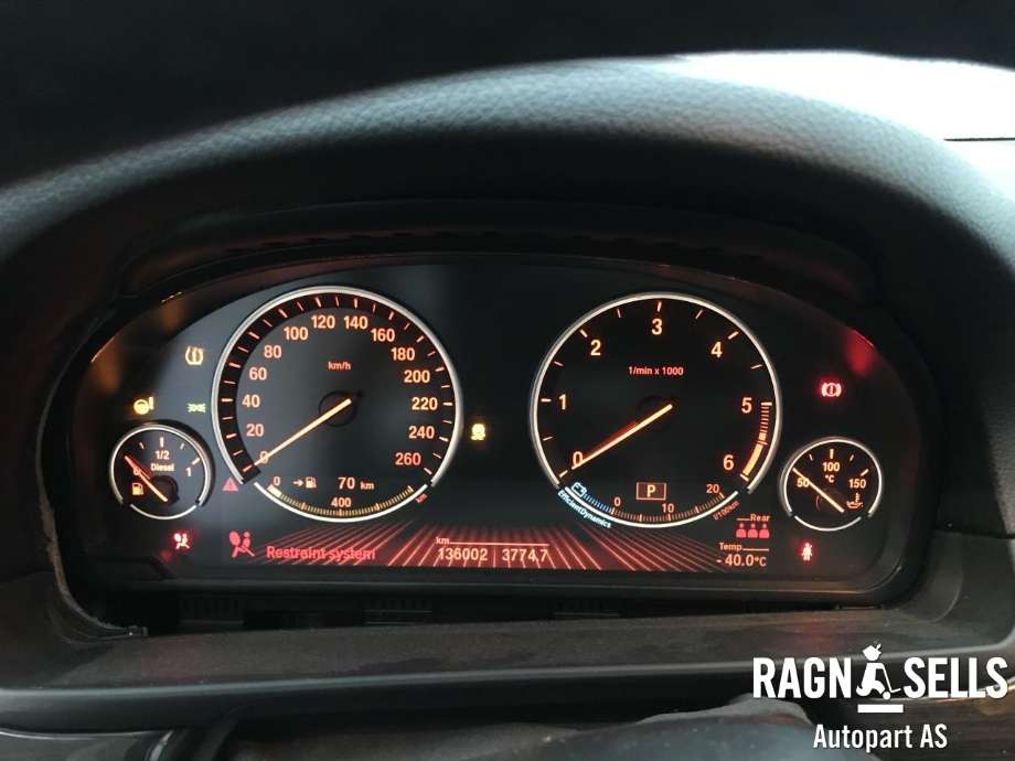 BMW 5-Serie 2010-2017 (F10/F11) (F10/F11), Motorkode: N47D20D, Girkassekode: GA8HP45Z-4WD