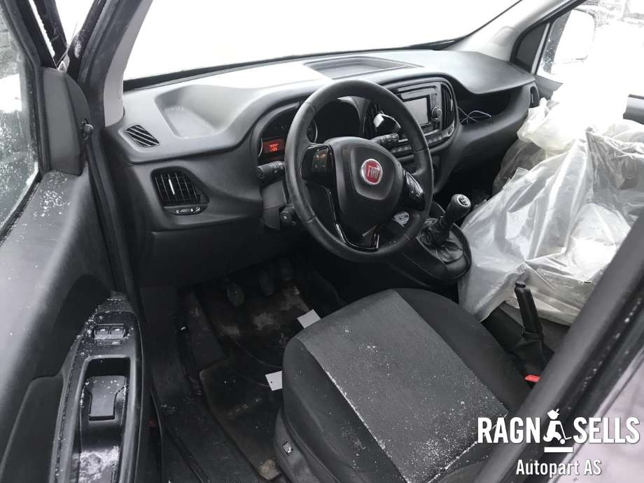 Fiat Doblo 2010-->> (Type II) , Motorkode: 330A1000, Girkassekode: 55273158
