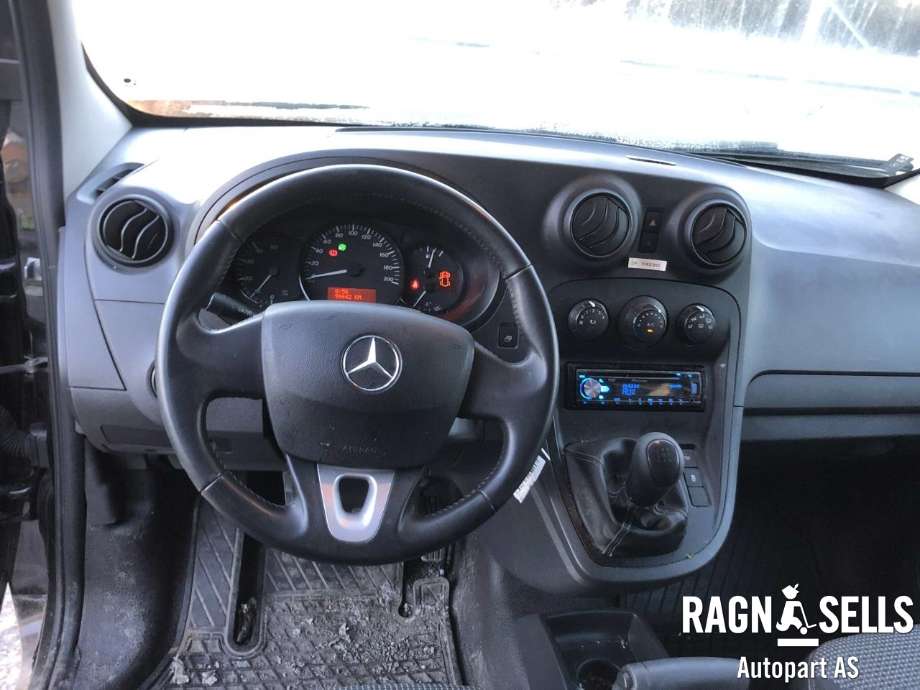 Mercedes Citan 2012-2021 (W415) (W415), Motorkode: K9K B6 OM607.951, Girkassekode: 700710