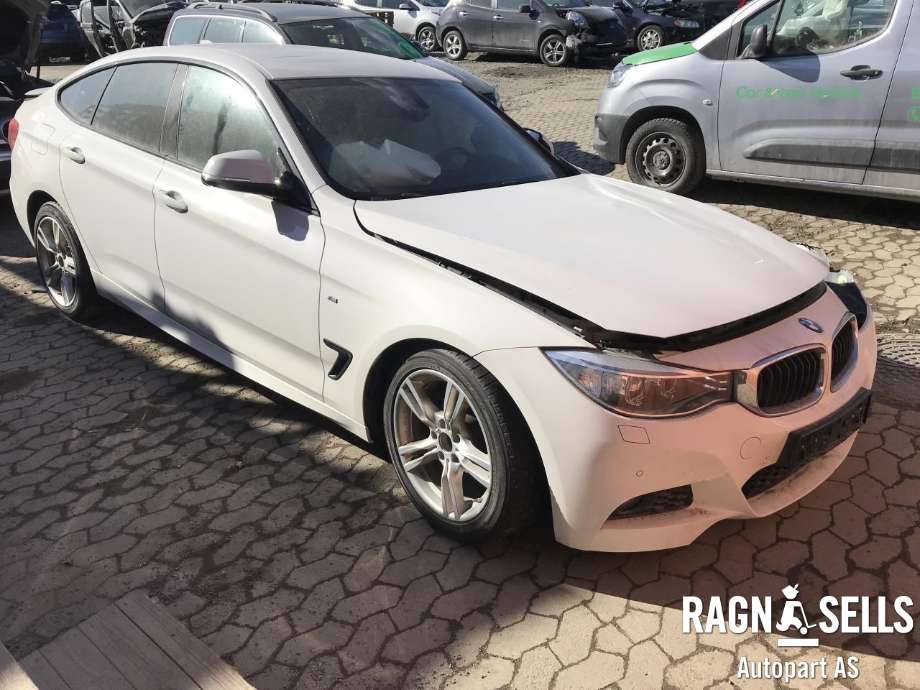 BMW 3-Serie 2012-2018 (F30/F31/F34) (F30/F31/F34), Motorkode: N20B20B, Girkassekode: 24 00 8 638 282