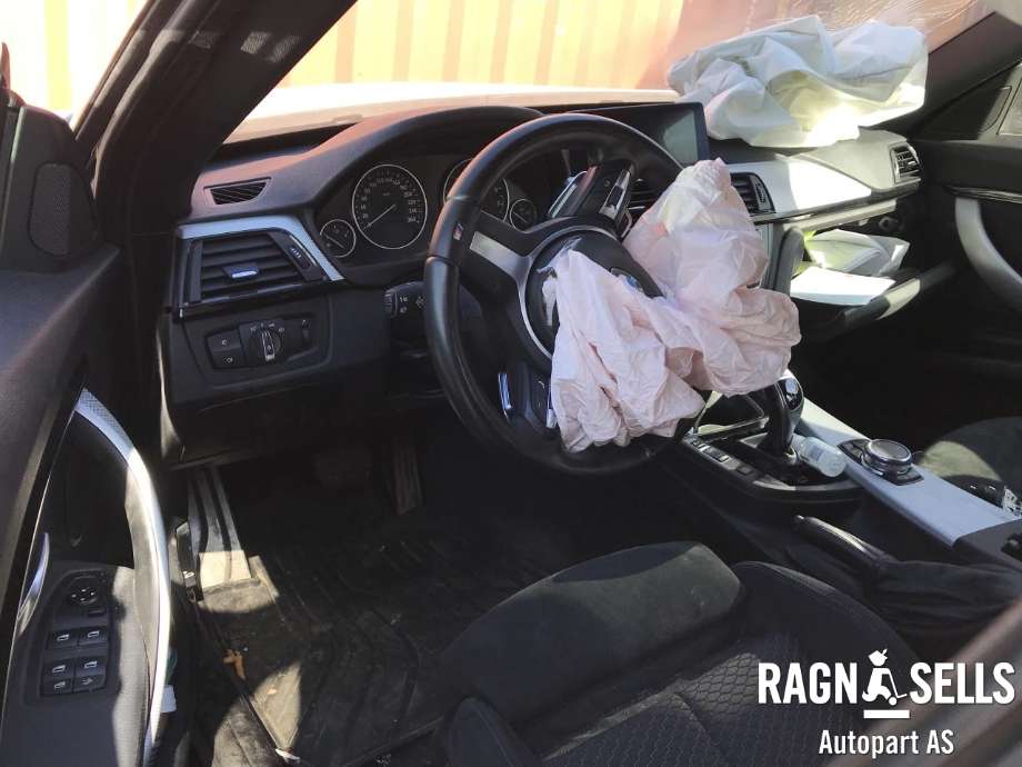 BMW 3-Serie 2012-2018 (F30/F31/F34) (F30/F31/F34), Motorkode: N20B20B, Girkassekode: 24 00 8 638 282