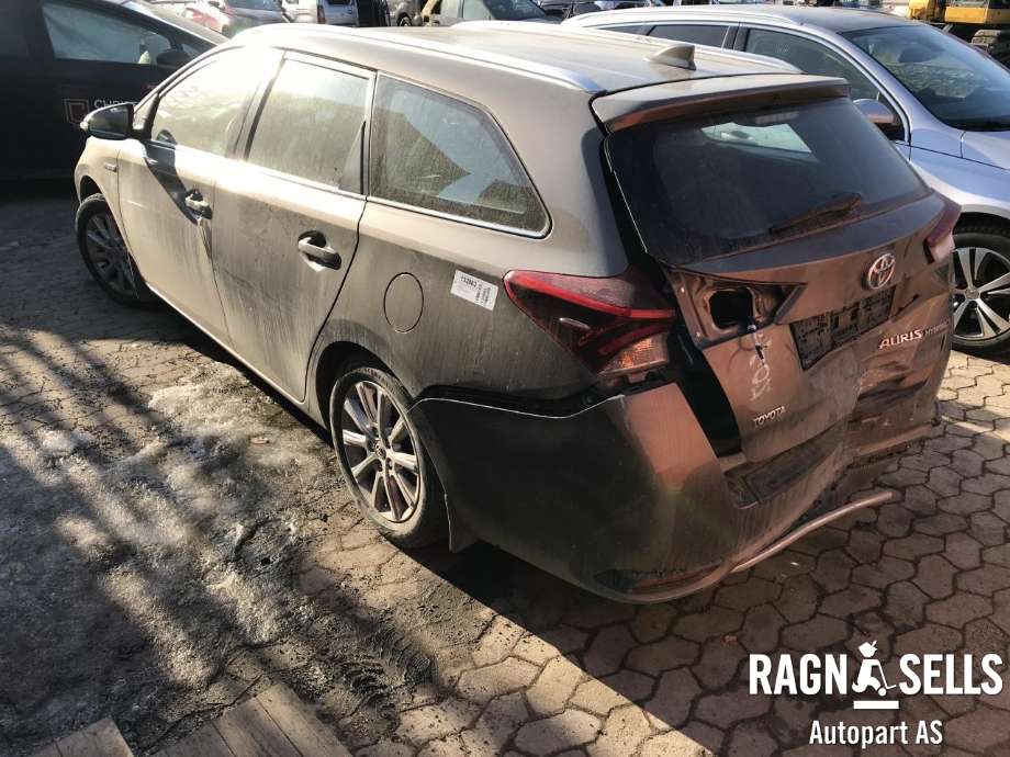 Toyota Auris 2015-2019 (Type II, Fase 2) , Motorkode: 2ZR-FXE, Girkassekode: 3090047064