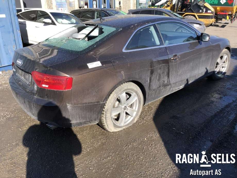 Audi A5 2007-2016 (Type I) , Motorkode: CDUC, Girkassekode: NUR