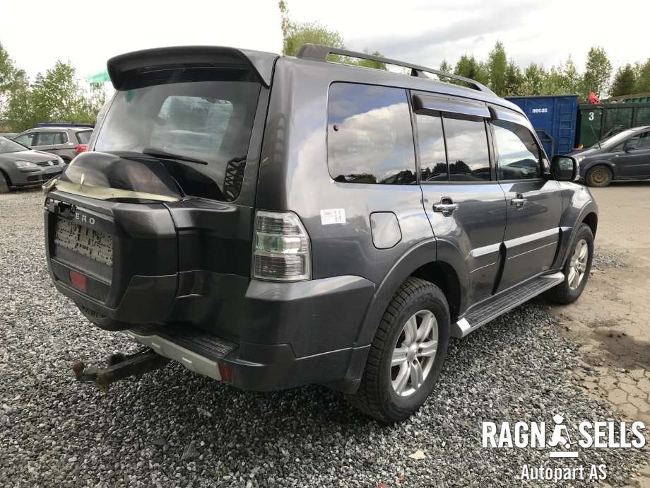 Mitsubishi Pajero 2016-2019 (Type IV, Fase 2) , Motorkode: 4M41, Girkassekode: 2702A057