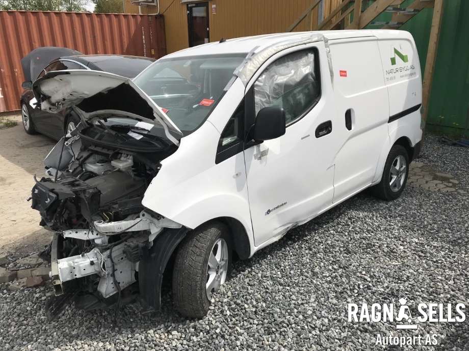 Nissan E-NV200 2014-->> , Motorkode: EM57, Girkassekode: 320104FA0B