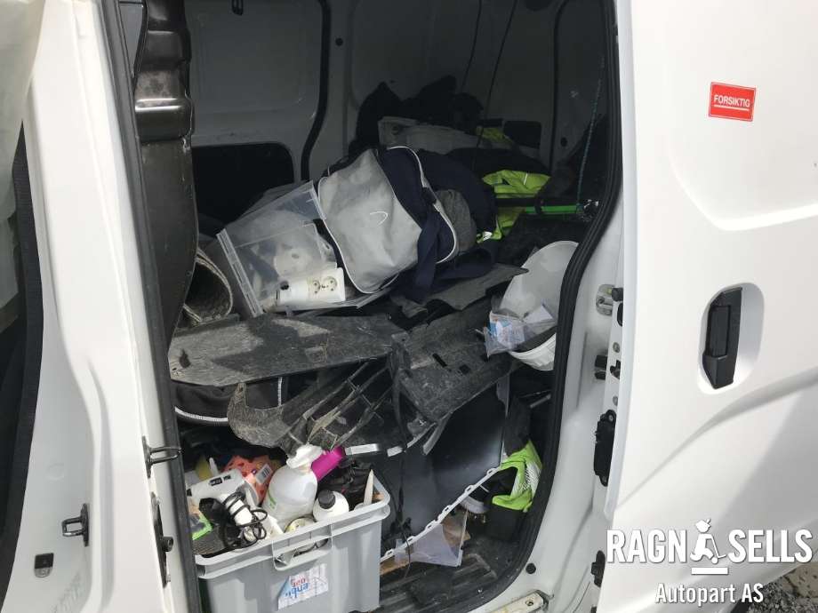 Nissan E-NV200 2014-->> , Motorkode: EM57, Girkassekode: 320104FA0B