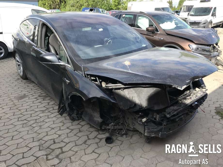 Tesla Model X 2016-->> , Motorkode: L2S|L2S, Girkassekode: 