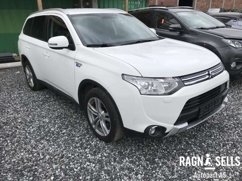 Mitsubishi Outlander 2012-2015 (Type III, Fase 1) , Motorkode: 4B11|S61, Girkassekode: 2700A404
