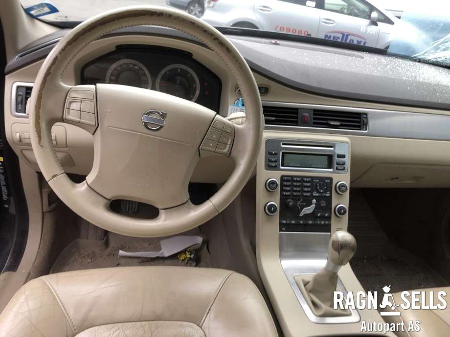 Volvo V70 2007-2013 (Type III, Fase 1) , Motorkode: D4204T, Girkassekode: MMT6