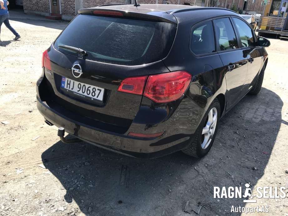 Opel Astra J 2010-2015 , Motorkode: A14NET, Girkassekode: M32