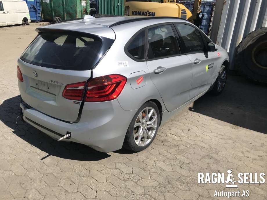 BMW 2-Serie, Active/Gran Tourer 2014-->> (F45/F46) (F45/F46), Motorkode: B38A15A|IA1P16A, Girkassekode: 27 208615258