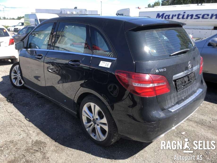 Mercedes B-Klasse 2011-2018 (W246) (W246), Motorkode: 27091031456165, Girkassekode: 72400201334771