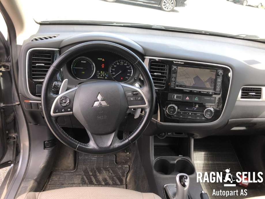 Mitsubishi Outlander 2012-2015 (Type III, Fase 1) , Motorkode: 4B11, Girkassekode: