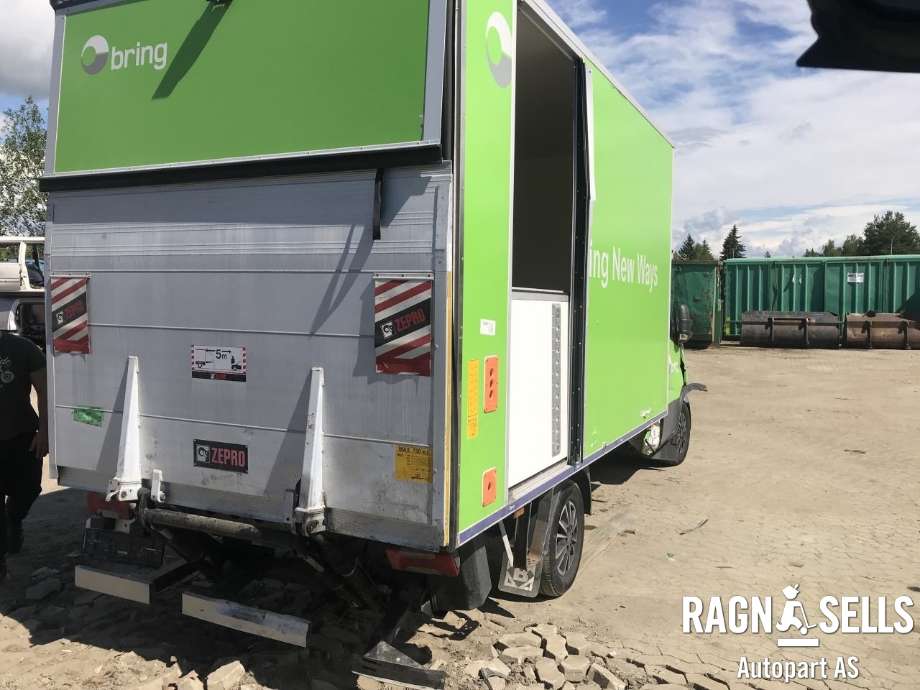 Iveco Daily 2014-->> (Type VI) , Motorkode: 5802474924, Girkassekode: 5802244443