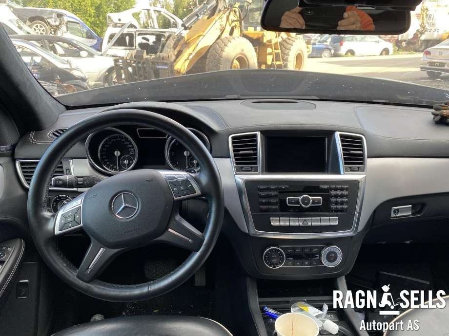 Mercedes ML 2011-2015 (Fase 1) (W166) (W166), Motorkode: 642826, Girkassekode: 72290310041676