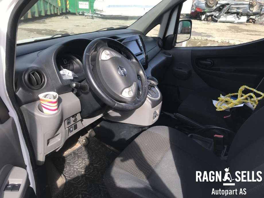 Nissan E-NV200 2014-->> , Motorkode: EM57, Girkassekode: 320104FA0B