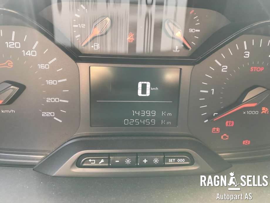 Peugeot Partner 2019-->> (Type III) , Motorkode: YH01, Girkassekode: BE4R