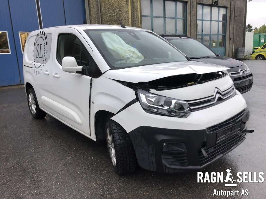 Citroën Berlingo 2019-->> (Type III) , Motorkode: YHY, Girkassekode: STT