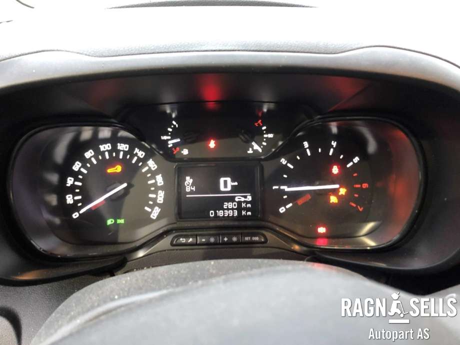 Citroën Berlingo 2019-->> (Type III) , Motorkode: YHY, Girkassekode: STT
