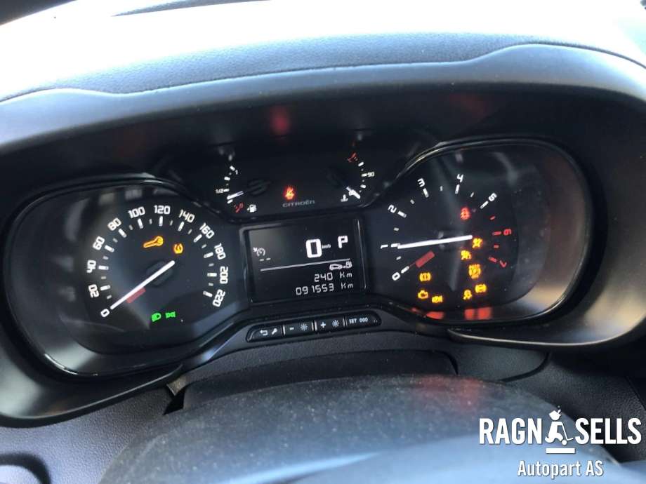 Citroën Berlingo 2019-->> (Type III) , Motorkode: YH01, Girkassekode: STT