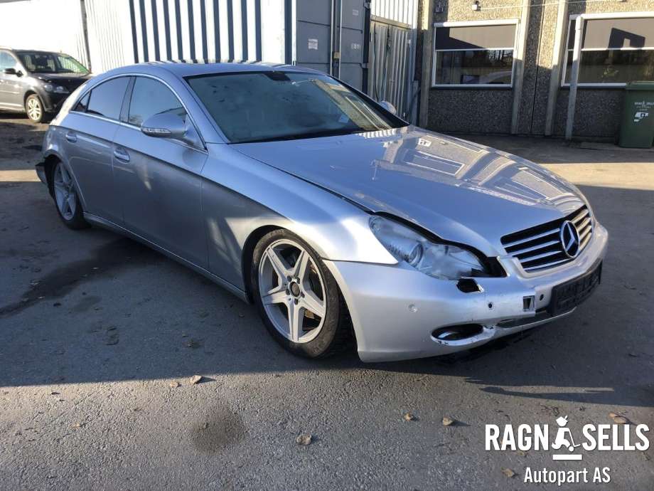 Mercedes CLS 2004-2010 (C219) (C219), Motorkode: 64292040187478, Girkassekode: 72290200702194