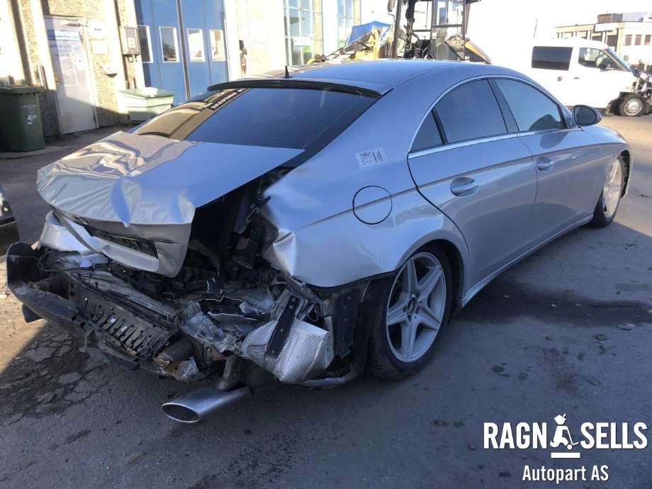 Mercedes CLS 2004-2010 (C219) (C219), Motorkode: 64292040187478, Girkassekode: 72290200702194