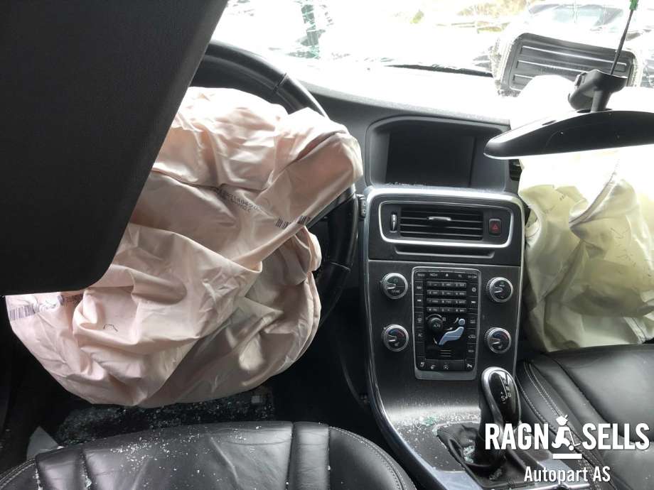 Volvo V60/V60 CC 2013-2018 (Type I, Fase 2) , Motorkode: D4204T5, Girkassekode: TG-81SC