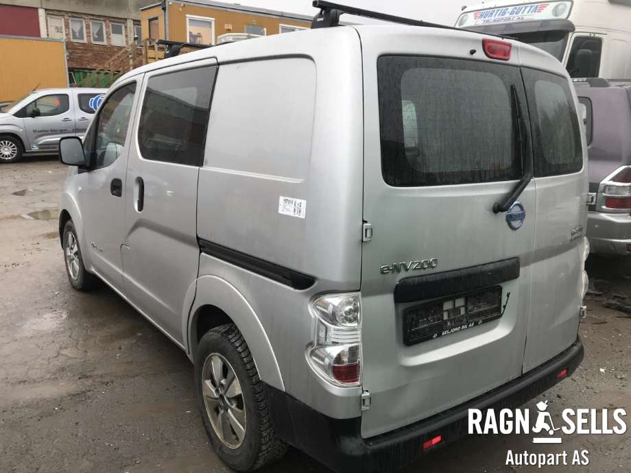 Nissan E-NV200 2014-->> , Motorkode: EM57, Girkassekode: 320104FA0B