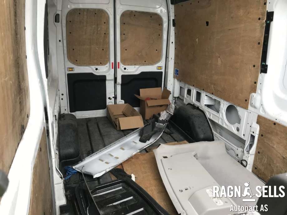 Ford Transit Custom 2013-2023 (Type I) , Motorkode: YMF6, Girkassekode: VMT6