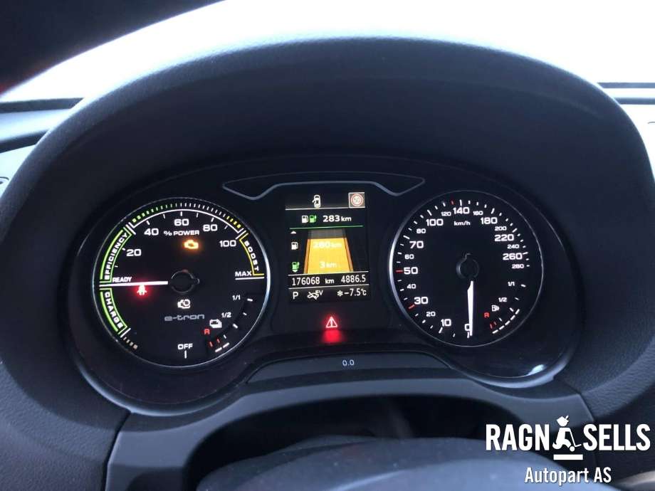 Audi A3 2012-2016 (Type III, Fase 1) , Motorkode: CUKB, Girkassekode: RNT