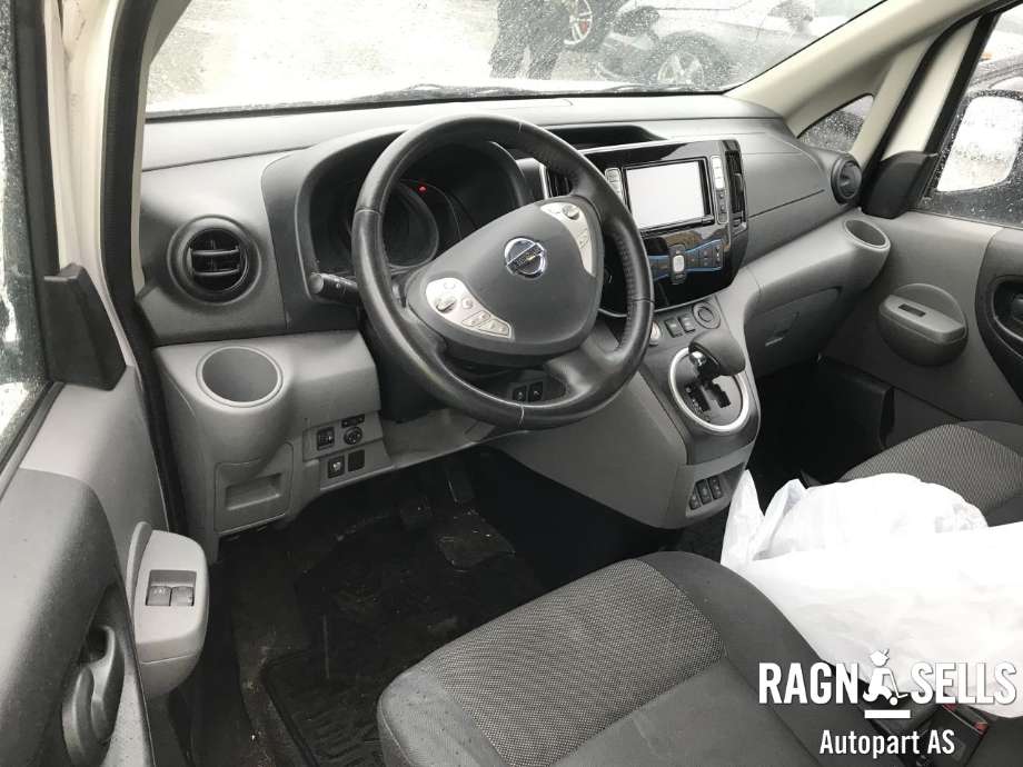 Nissan E-NV200 2014-->> , Motorkode: EM57, Girkassekode: