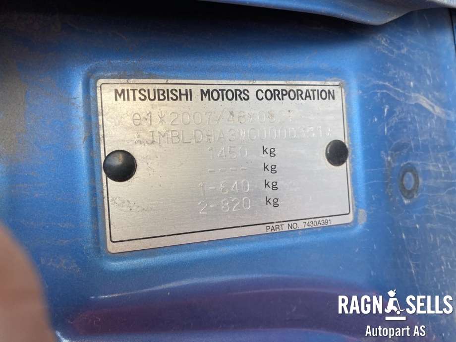 Mitsubishi i-MiEV 2010-->> , Motorkode: Y4F1, Girkassekode: 