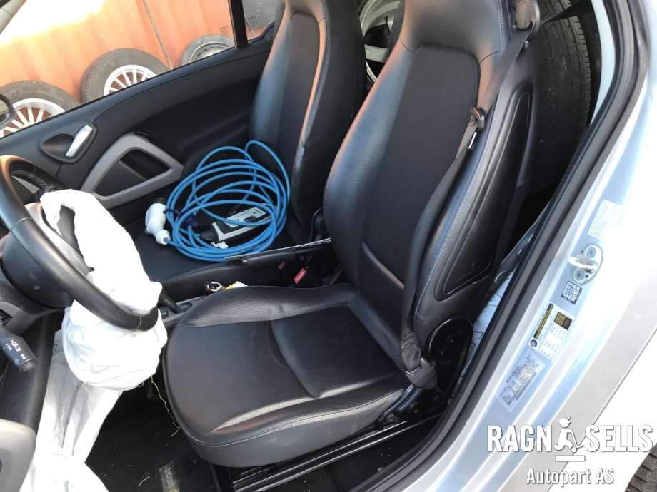 Smart Fortwo 2007-2014 (Type II) (W451) (W451), Motorkode: , Girkassekode: 