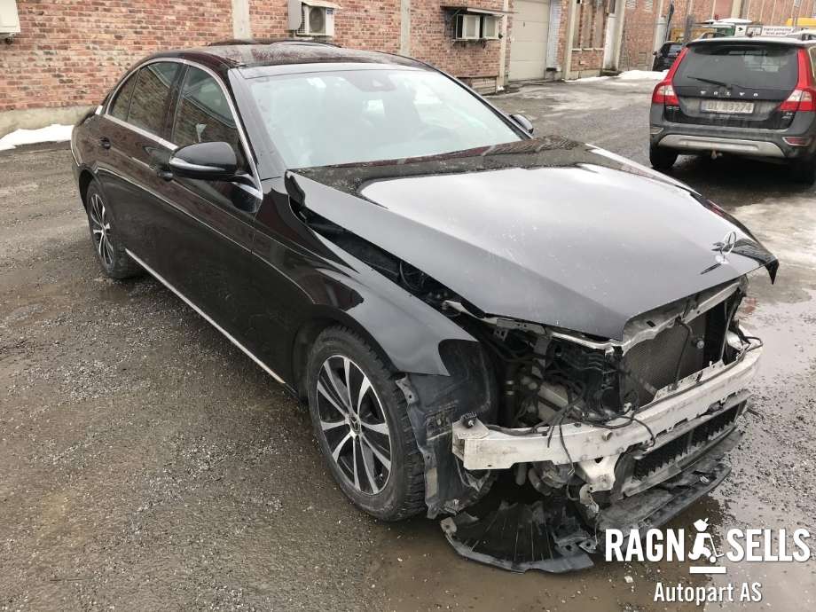 Mercedes E-Klasse 2016-2023 (W213) (W213), Motorkode: 654920, Girkassekode: 725058