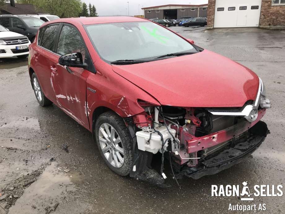 Toyota Auris 2015-2019 (Type II, Fase 2) , Motorkode: 2ZR-FXE, Girkassekode: 3090047064