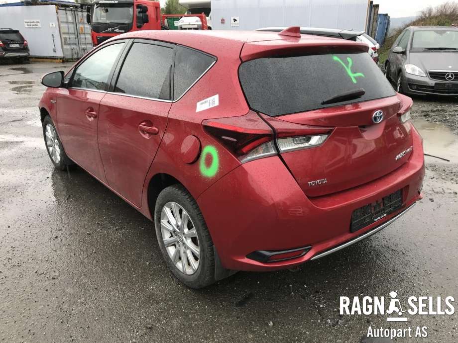 Toyota Auris 2015-2019 (Type II, Fase 2) , Motorkode: 2ZR-FXE, Girkassekode: 3090047064