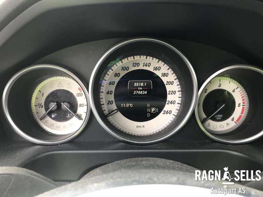 Mercedes E-Klasse 2013-2016 (Fase 2) (W212) (W212), Motorkode: 651924, Girkassekode: 72290807761691
