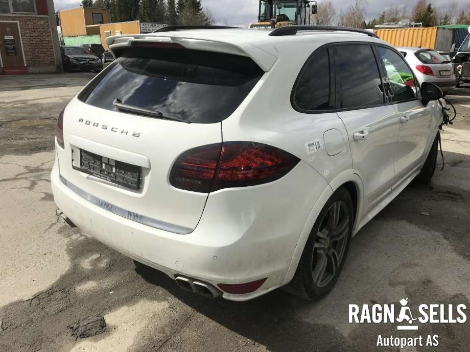 Porsche Cayenne 2010-2017 (92A) (92A), Motorkode: CRCA, Girkassekode: A5904