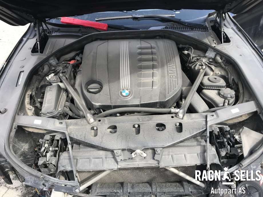BMW 7-Serie 2009-2015 (F01/F02/F03/F04) (F01/F02/F03/F04), Motorkode: N57D30A, Girkassekode: GA6HP26Z
