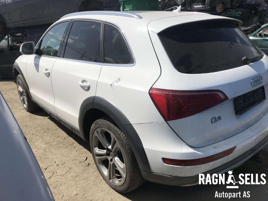 Audi Q5 2008-2012 (Type I, Fase 1) , Motorkode: CGLB, Girkassekode: NHD