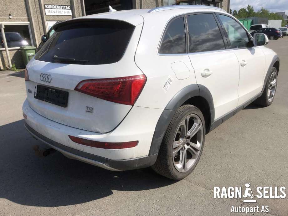Audi Q5 2008-2012 (Type I, Fase 1) , Motorkode: CGLB, Girkassekode: NHD