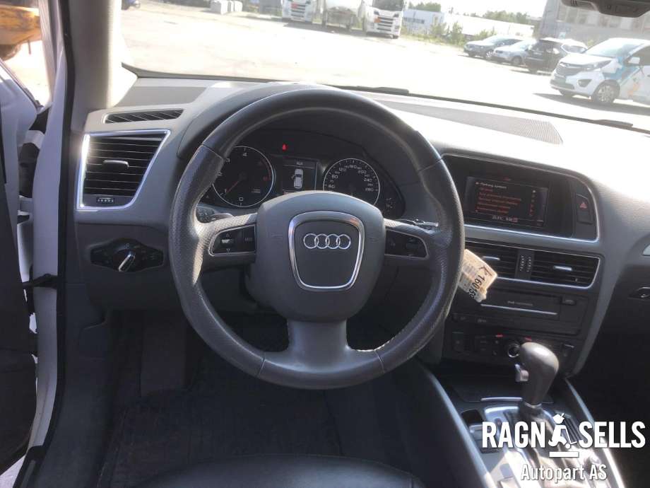 Audi Q5 2008-2012 (Type I, Fase 1) , Motorkode: CGLB, Girkassekode: NHD