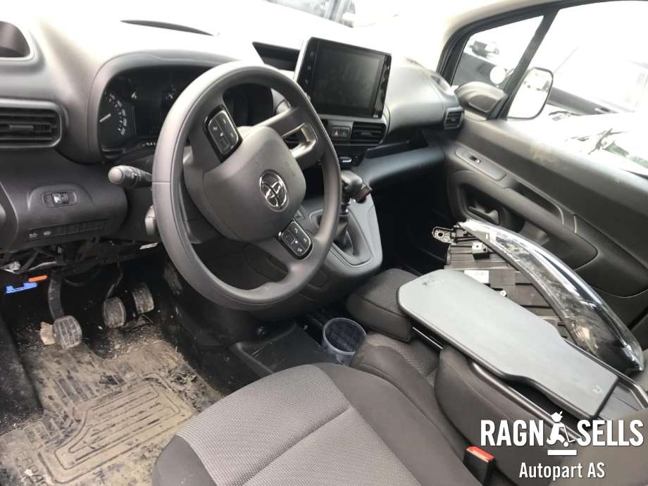 Toyota Proace City 2020-->> , Motorkode: YH01, Girkassekode:
