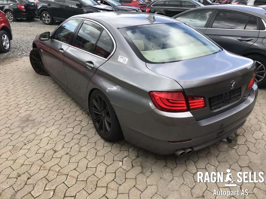 BMW 5-Serie 2010-2017 (F10/F11) (F10/F11), Motorkode: N47D20C, Girkassekode: GA8HP45Z