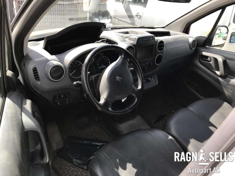 Peugeot Partner 2015-2019 (Type II, Fase 2) , Motorkode: BH02, Girkassekode: STT
